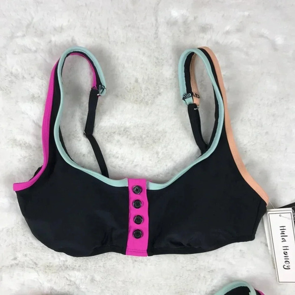 Hula Honey Bikini Set NWT Medium - Picture 12 of 16